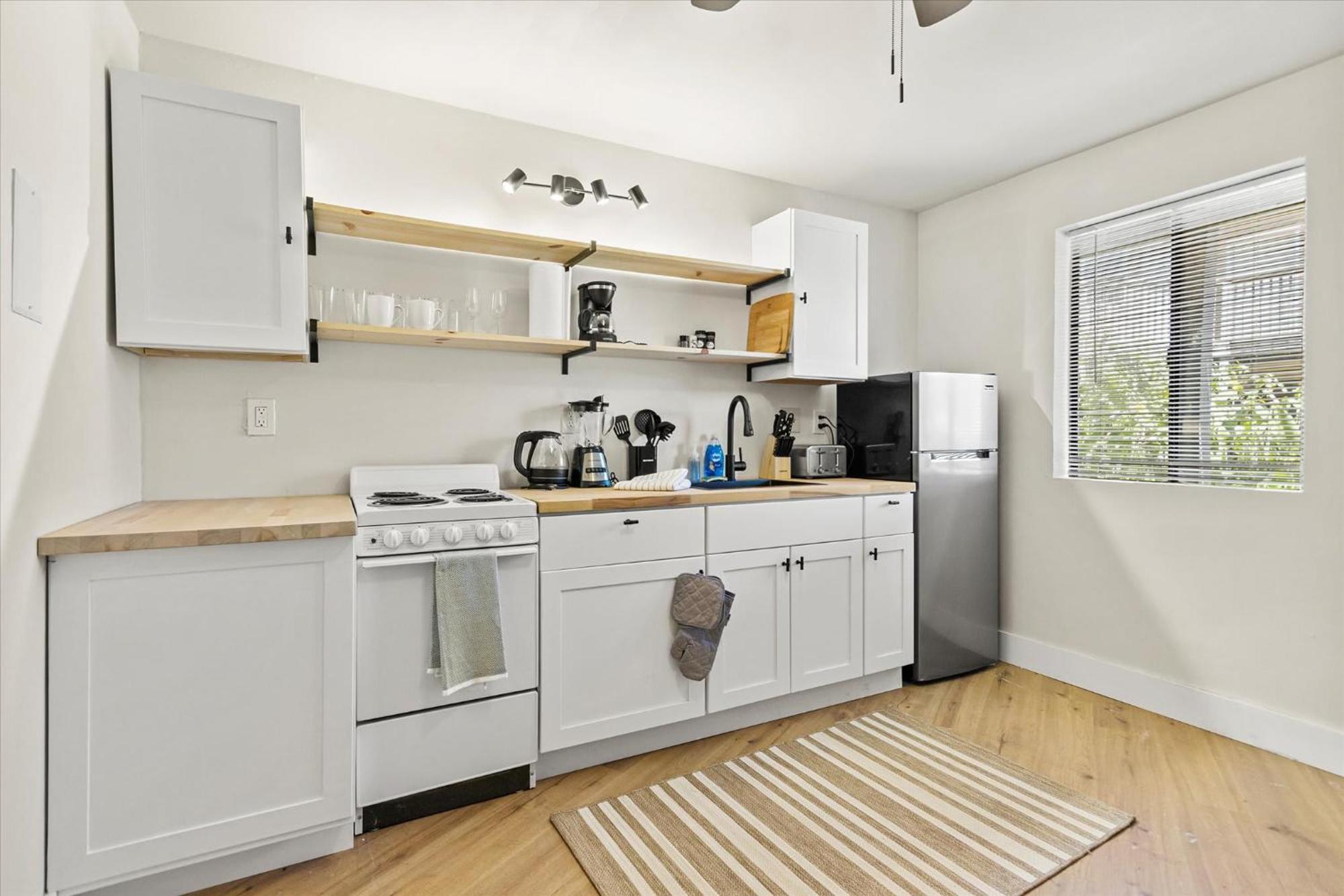 Modern Studio Apartment Near Merrimack Park Huntsville Luaran gambar